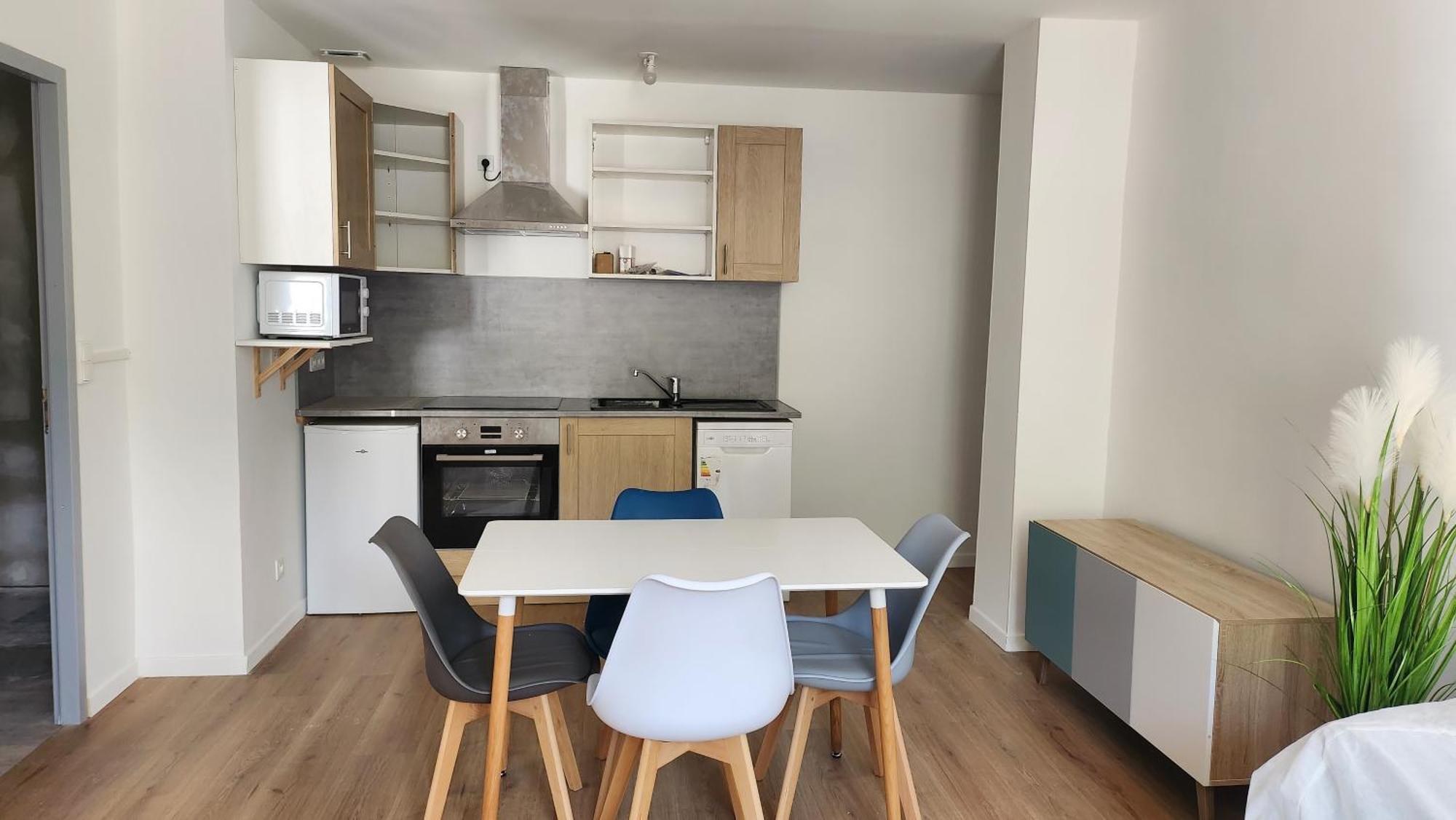 Appartement Tout Confort Vue Sur Les Forts 살랭레뱅 외부 사진
